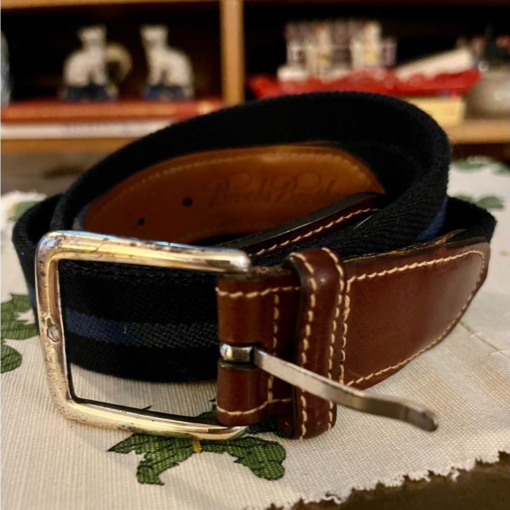 Brooks Brothers size 34 belt